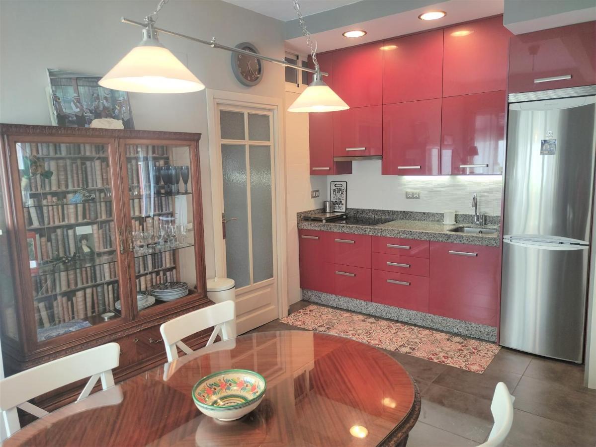 Apartamento Vive Triana Sevilla Exterior foto