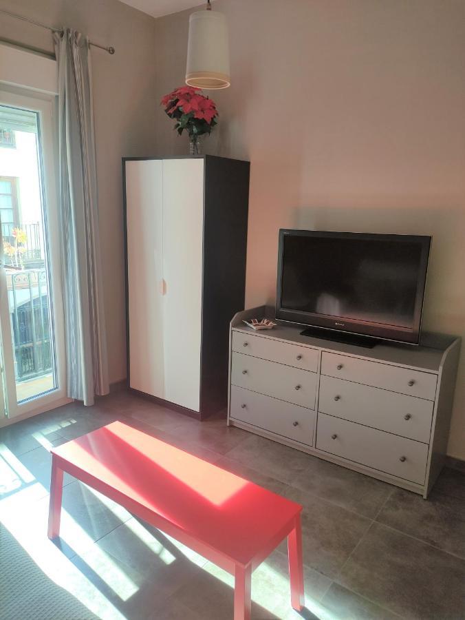 Apartamento Vive Triana Sevilla Exterior foto