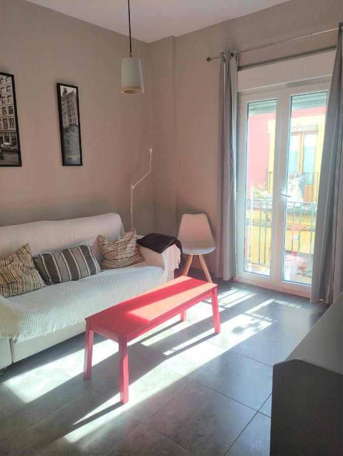 Apartamento Vive Triana Sevilla Exterior foto