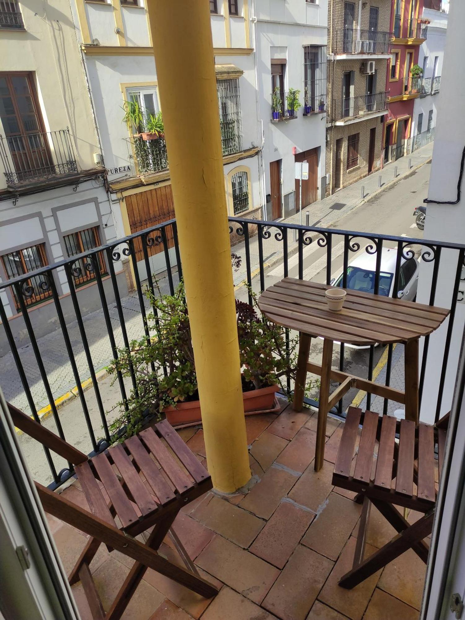 Apartamento Vive Triana Sevilla Exterior foto